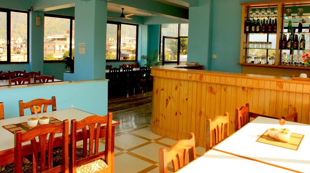 Hotel Adam Pokhara Eksteriør bilde
