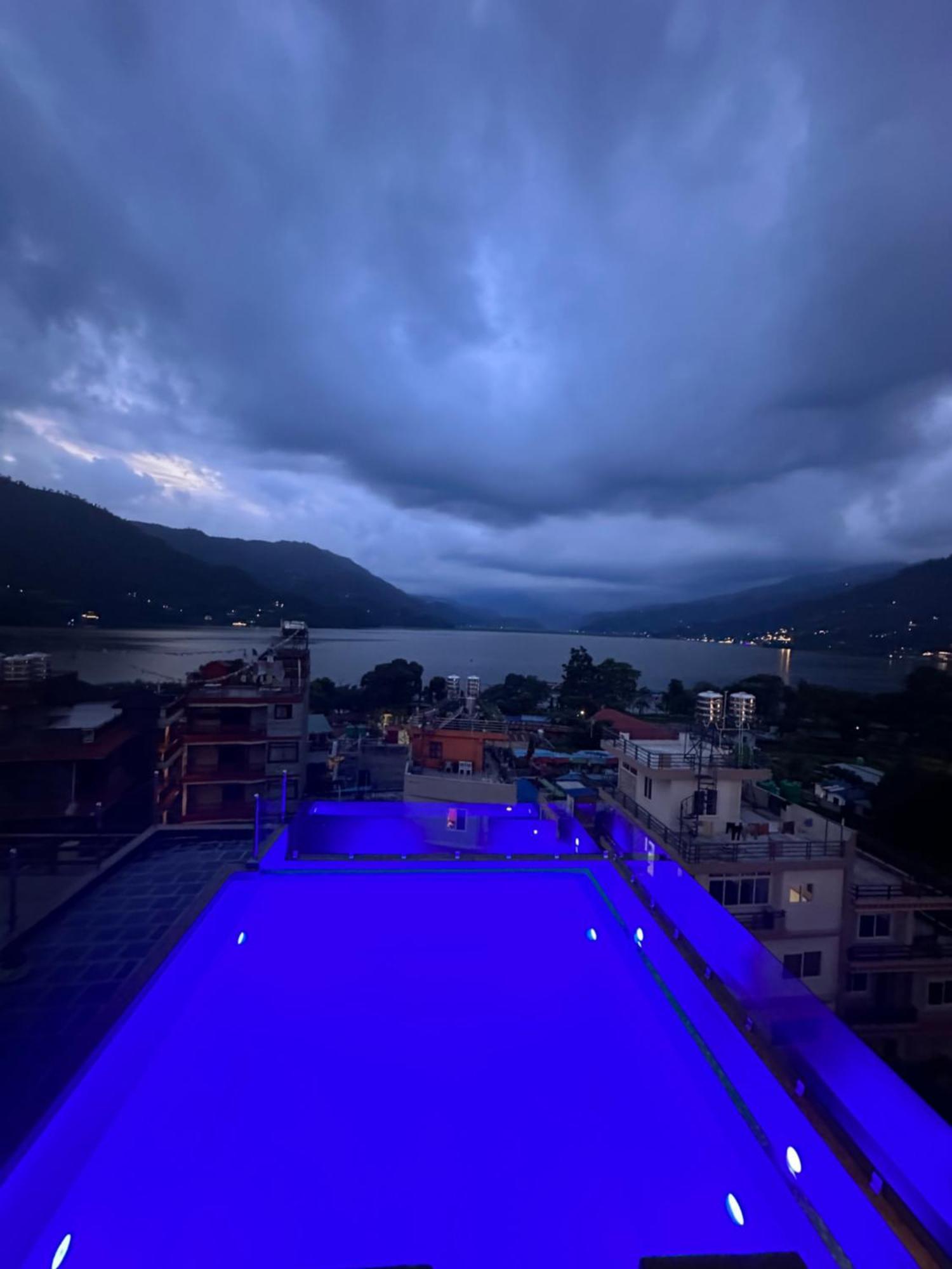 Hotel Adam Pokhara Eksteriør bilde
