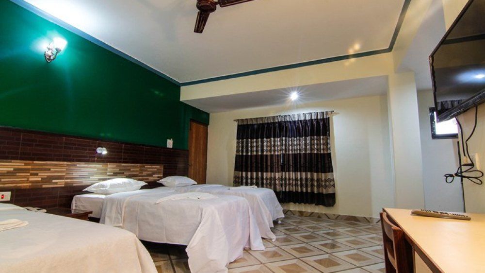 Hotel Adam Pokhara Eksteriør bilde