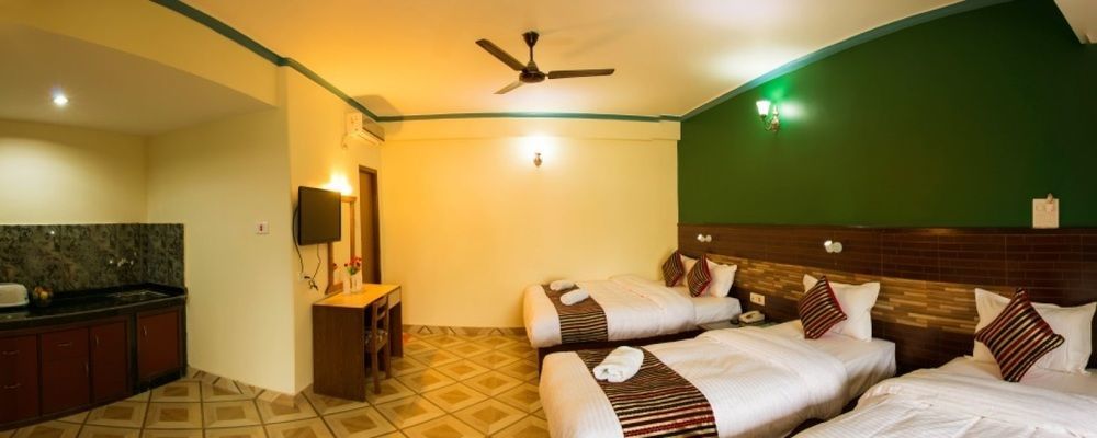 Hotel Adam Pokhara Eksteriør bilde