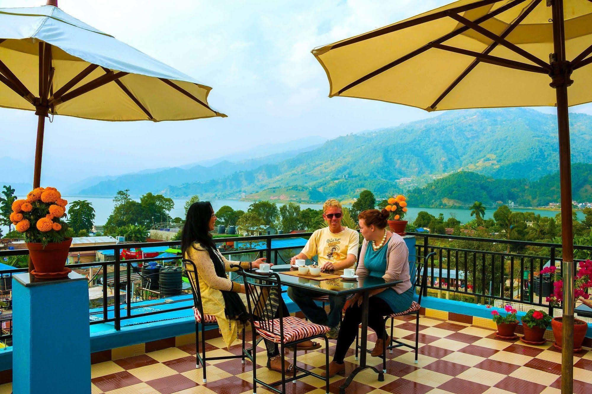Hotel Adam Pokhara Eksteriør bilde