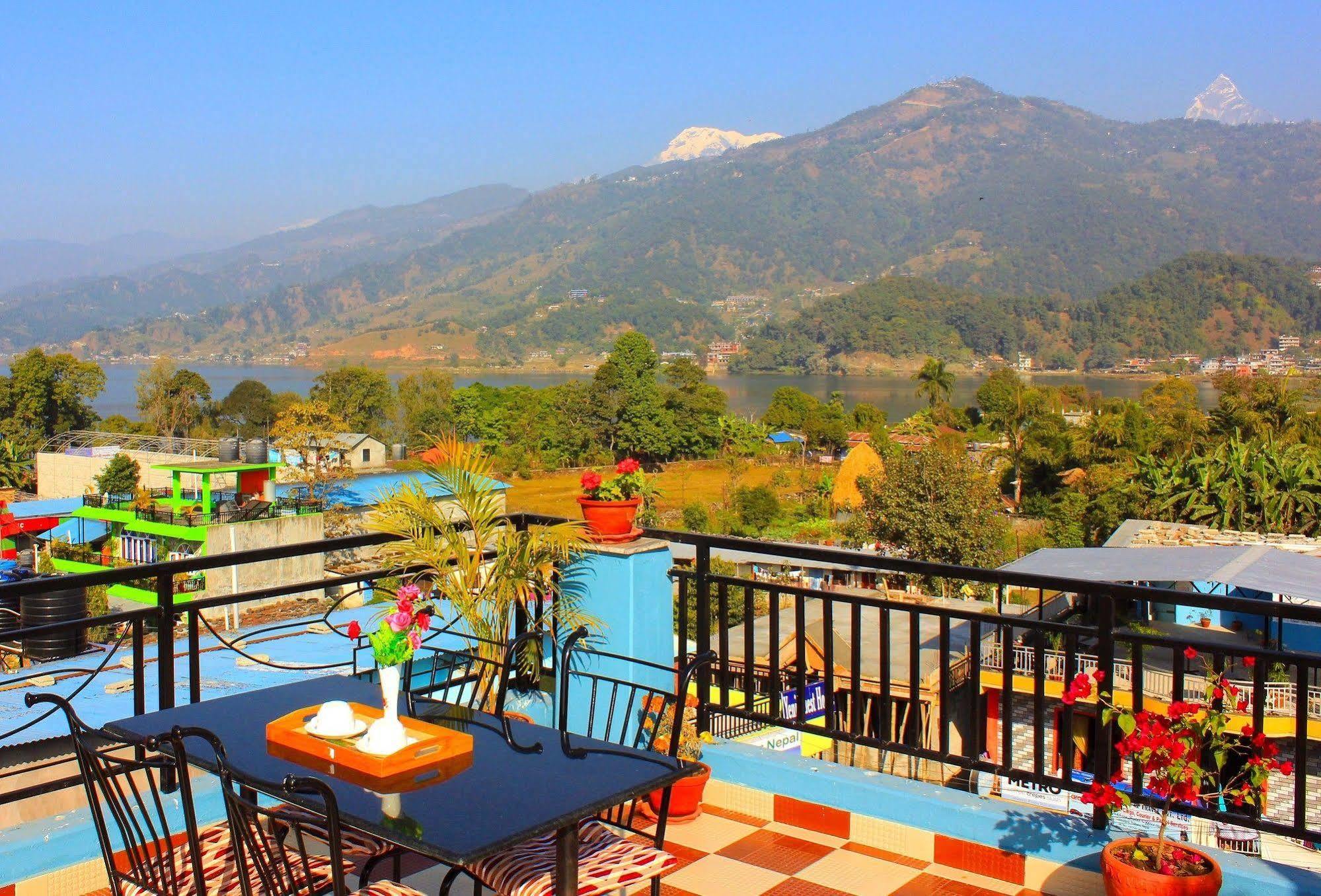Hotel Adam Pokhara Eksteriør bilde